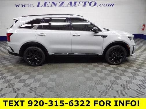 2022 Kia Sorento SX
