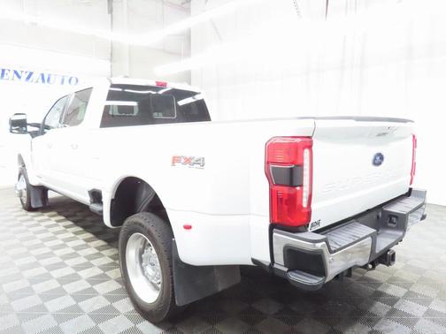 2024 Ford F-450 Lariat