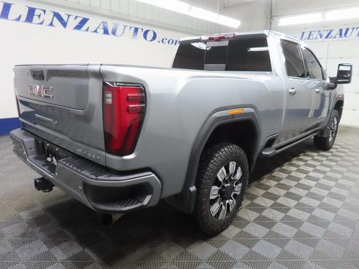 2024 GMC Sierra 2500 Denali