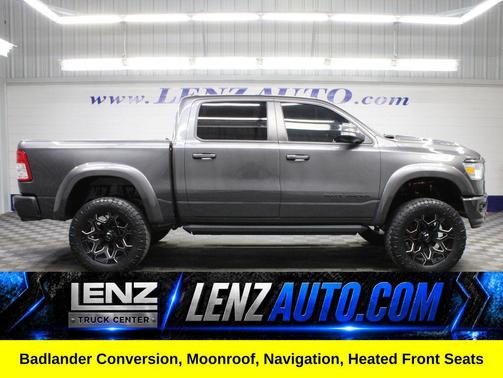 Granite Crystal Metallic Clearcoat 2022 RAM 1500 Big Horn/Lone Star