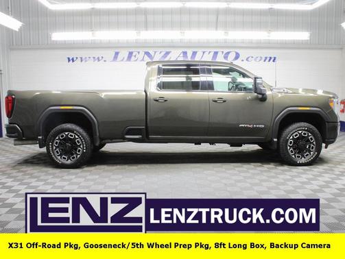 2023 GMC Sierra 2500 AT4