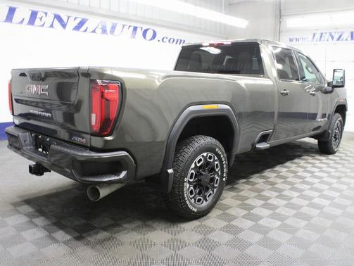 2023 GMC Sierra 2500 AT4
