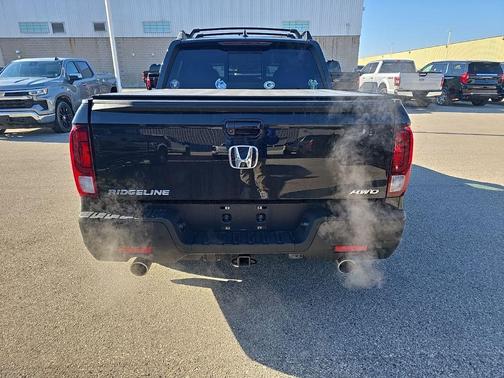 Crystal Black Pearl 2022 Honda Ridgeline Black