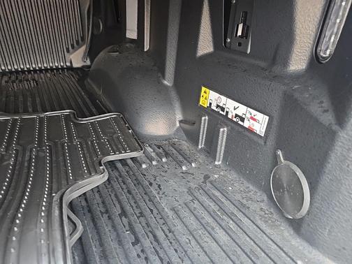 Agate Black Metallic 2023 Ford F-150 Lariat