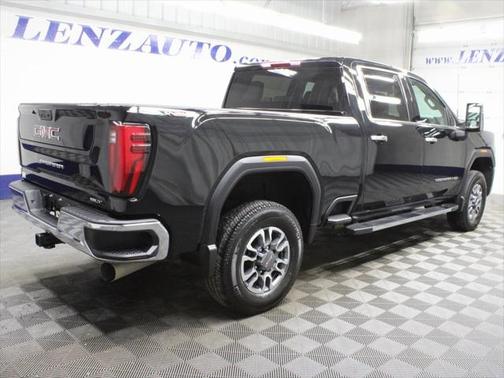 2024 GMC Sierra 2500 SLT