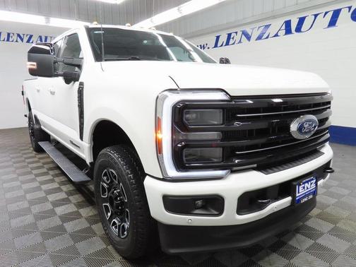 2025 Ford F-250 Platinum