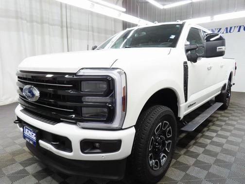 2025 Ford F-250 Platinum