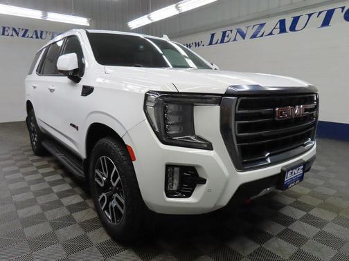 2024 GMC Yukon 4WD AT4