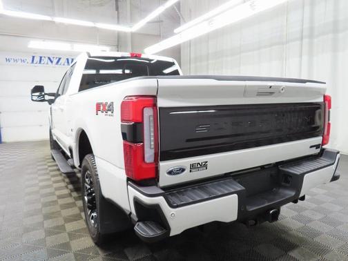 2025 Ford F-250 Platinum