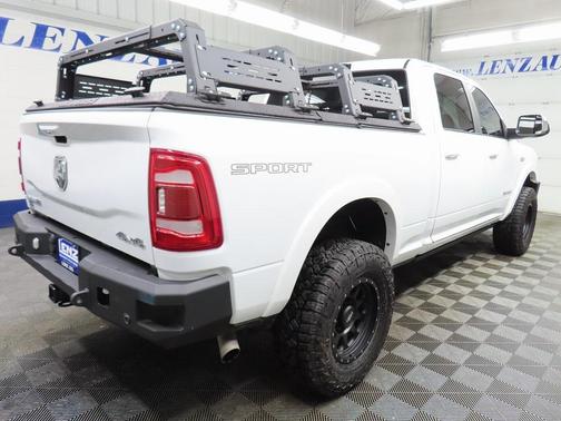 2022 RAM 2500 Laramie Crew Cab 4x4 6'4' Box