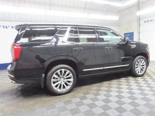 Onyx Black 2024 GMC Yukon Denali