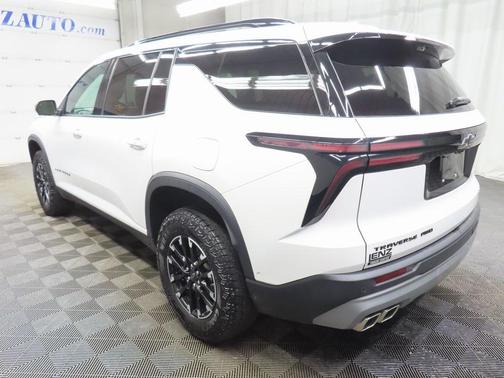 2025 Chevrolet Traverse Z71