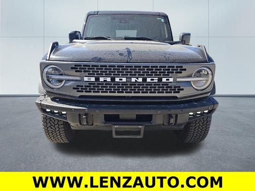 Shadow Black 2025 Ford Bronco Badlands