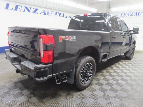 2025 Ford F-250 Platinum
