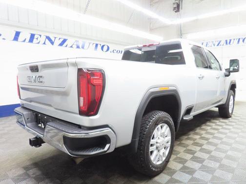 2022 GMC Sierra 2500 SLT
