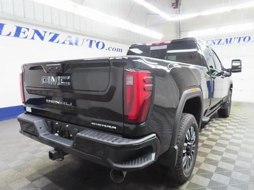 2024 GMC Sierra 2500 Denali Ultimate