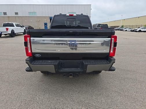 Agate Black Metallic 2026 Ford F-250 King Ranch