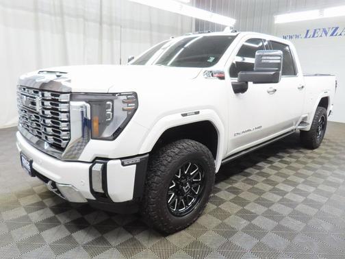 2024 GMC Sierra 3500 Denali