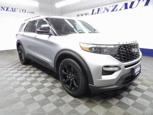 2024 Ford Explorer ST-Line