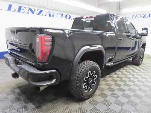2025 GMC Sierra 2500 AT4X