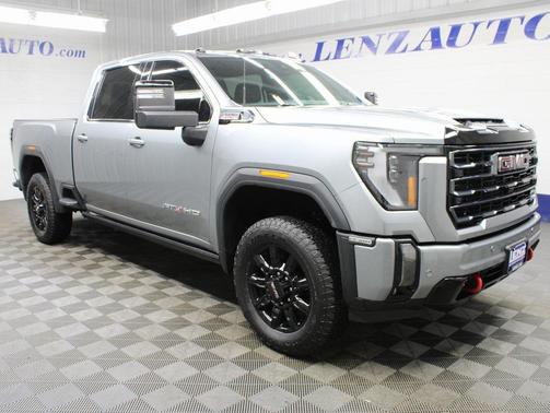 2024 GMC Sierra 2500 AT4