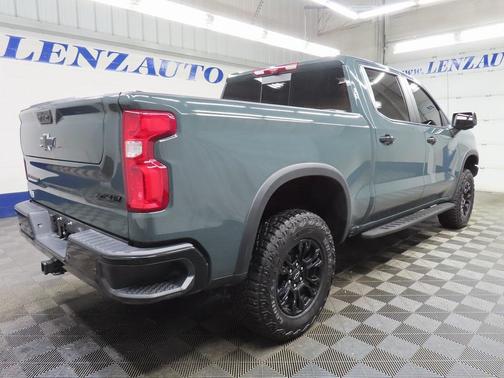 2025 Chevrolet Silverado 1500 ZR2