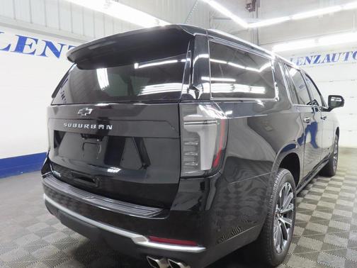 2025 Chevrolet Suburban High Country