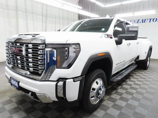 2024 GMC Sierra 3500 Denali