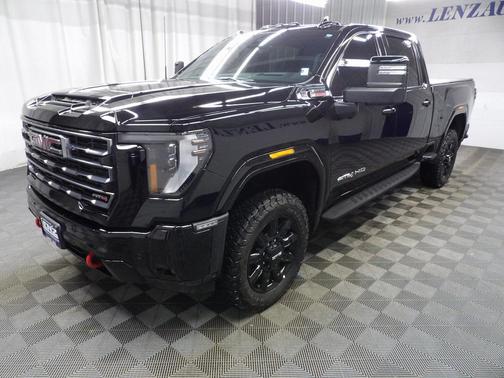 2025 GMC Sierra 2500 AT4