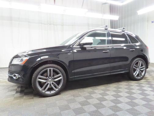 Brilliant Black 2017 Audi SQ5 3.0T Premium Plus