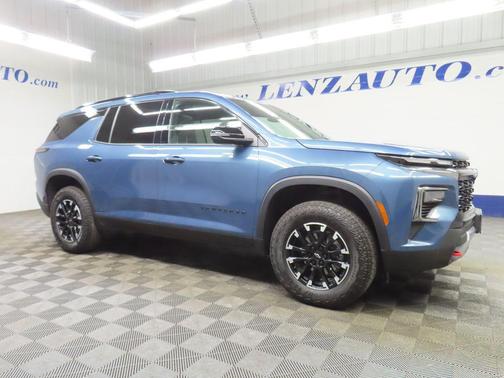 Lakeshore Blue Metallic 2025 Chevrolet Traverse Z71