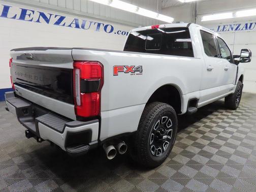 2025 Ford F-250 Platinum