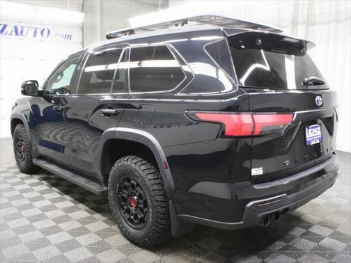 2024 Toyota Sequoia Base