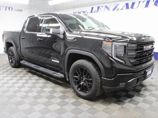 2025 GMC Sierra 1500 Elevation