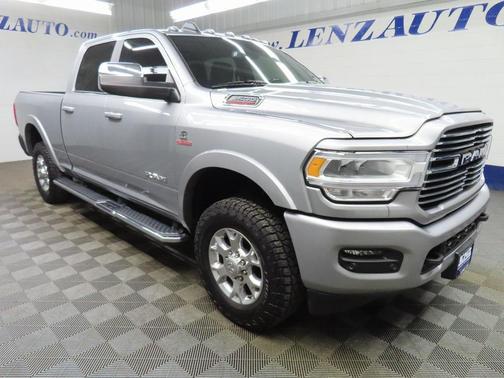 2022 RAM 3500 Laramie Crew Cab 4x4 6'4' Box