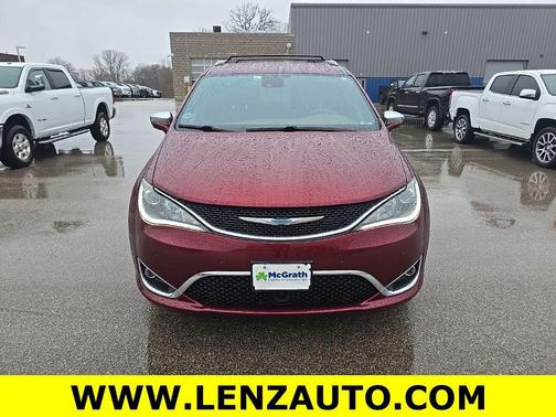 Velvet Red Pearlcoat 2020 Chrysler Pacifica Hybrid Limited
