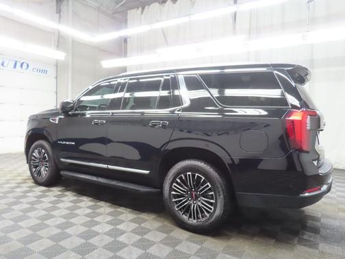 Onyx Black 2026 GMC Yukon Elevation 4WD
