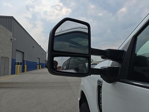 2022 Ford F-350 Platinum