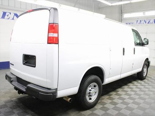2024 Chevrolet Express 2500 RWD 2500 Regular Wheelbase WT