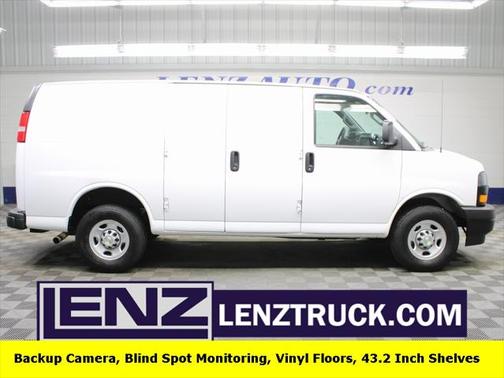 2024 Chevrolet Express 2500 RWD 2500 Regular Wheelbase WT