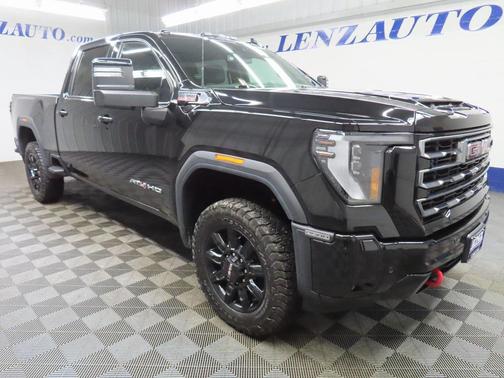 2025 GMC Sierra 2500 AT4