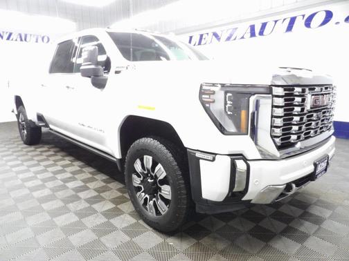 2024 GMC Sierra 2500 Denali