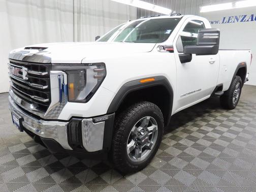 2025 GMC Sierra 2500 SLE