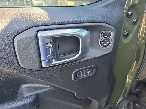 Sarge Green Clearcoat 2024 Jeep Wrangler Rubicon