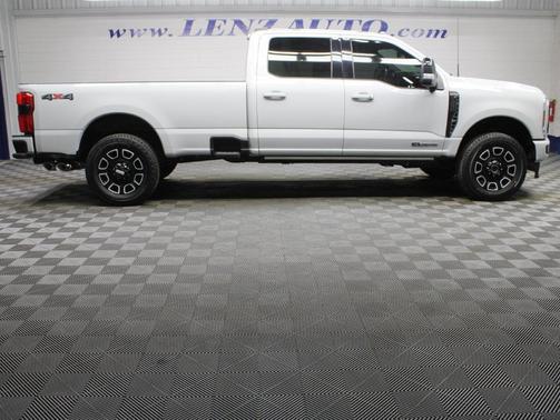 Avalanche 2026 Ford F-250 Platinum