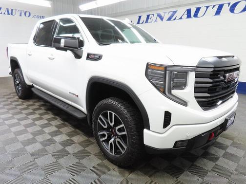 2024 GMC Sierra 1500 AT4