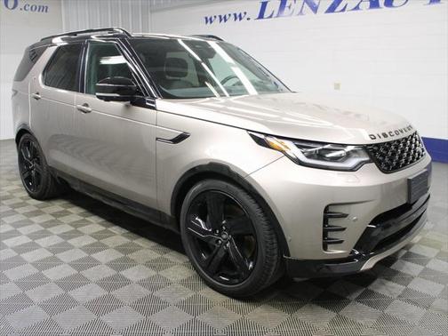 2024 Land Rover Discovery P360 Dynamic SE