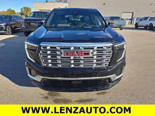2025 GMC Acadia Denali