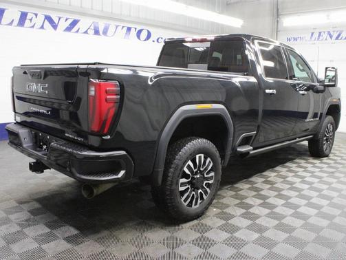 2024 GMC Sierra 2500 Denali Ultimate