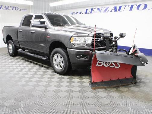 2022 RAM 2500 Big Horn Crew Cab 4x4 6'4' Box